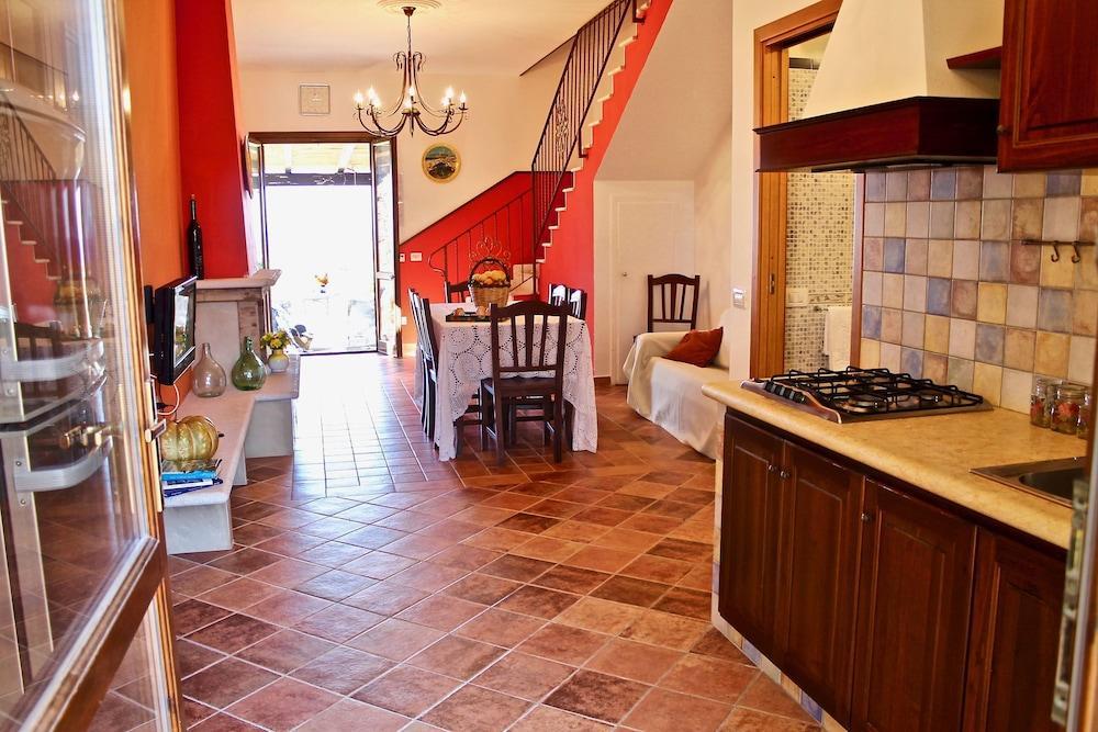 Il Giardino Delle Aloe Guest House Фавиняна Екстериор снимка